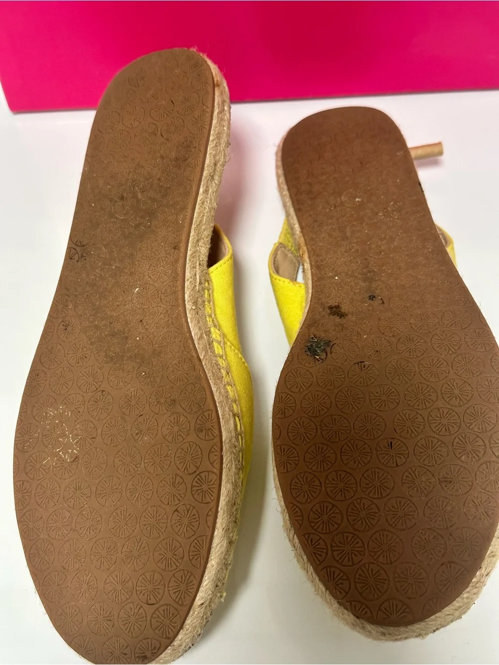 Lilly Pulitzer Sling back Espadrilles Watch Hill Yellow Pineapple